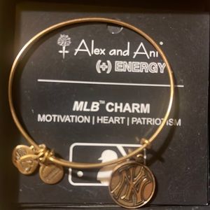 Alex and Ani NY Yankees Bracelet